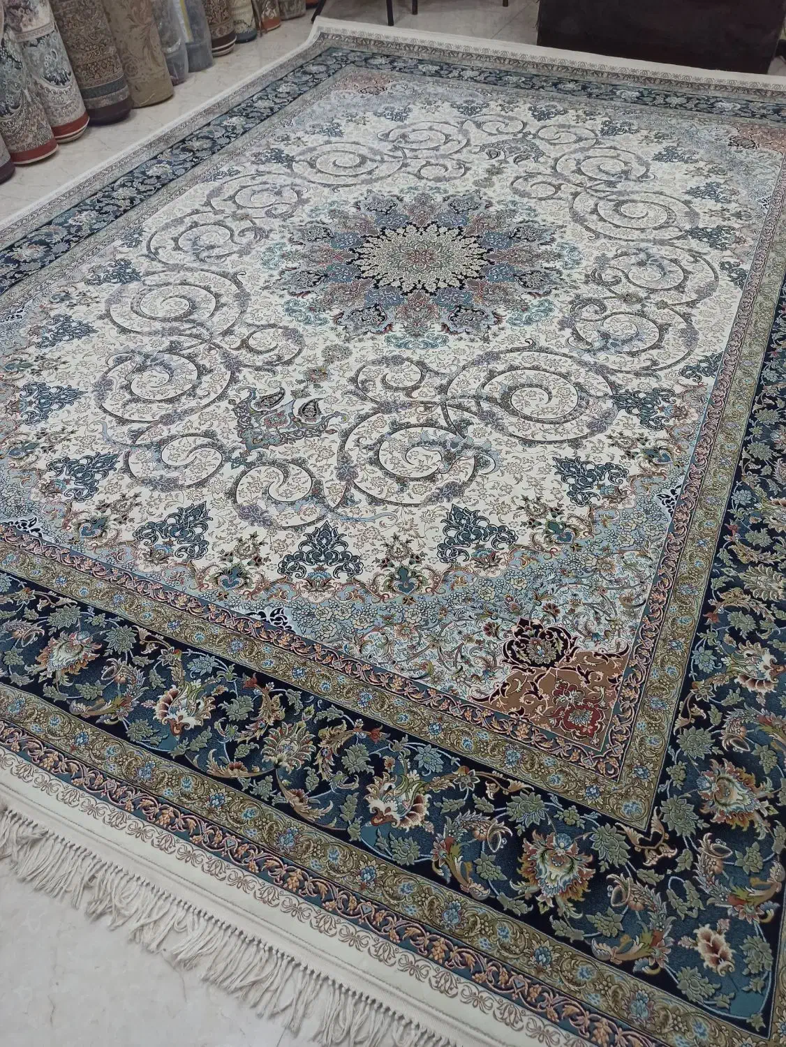 (اندیشه ۹۳)یک تخته فرش 12 متری پرشین مشهد|فرش|مشهد, مشکینی (شهرک غرب)|دیوار