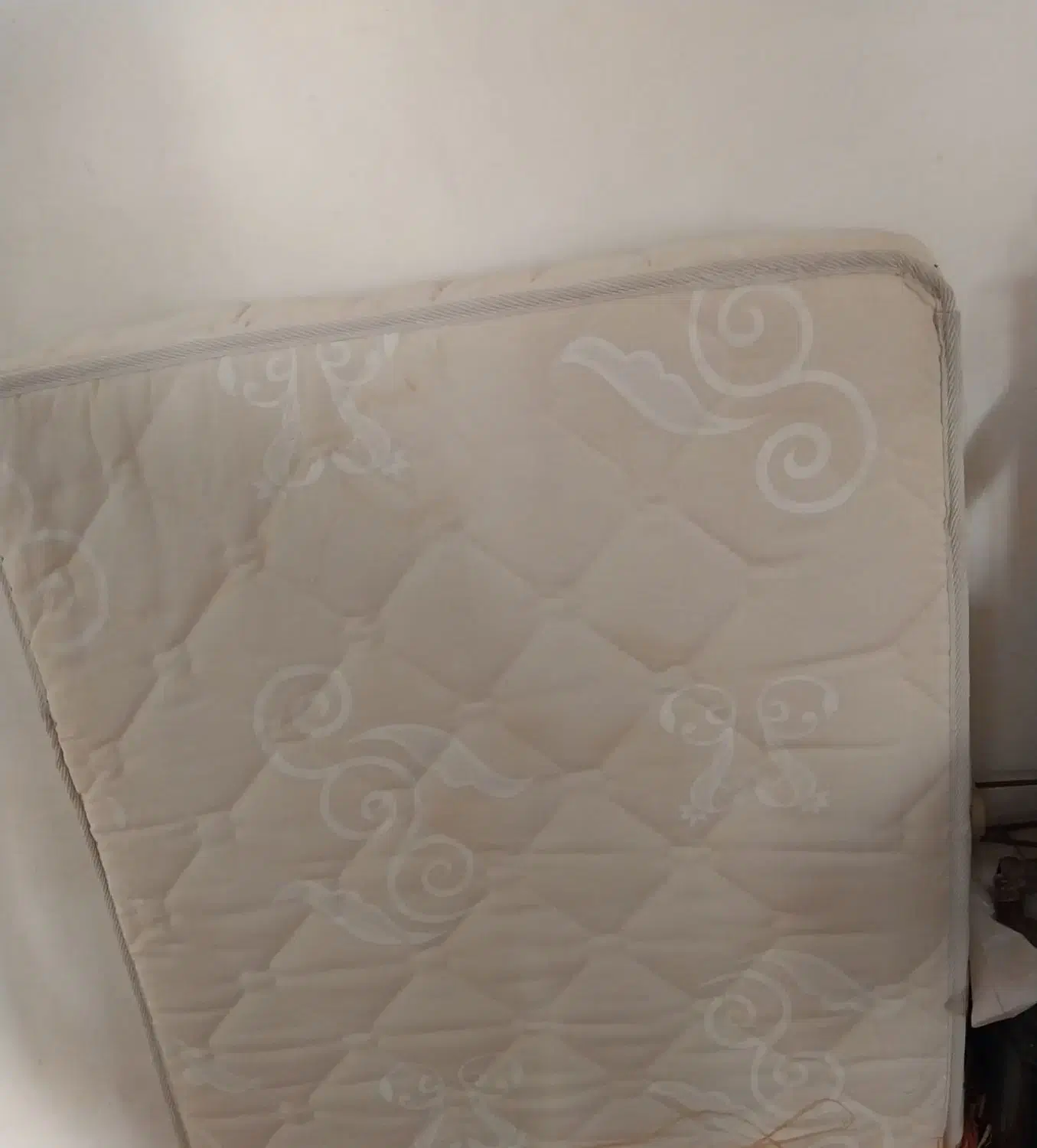 تخت وتشک|تشک تختخواب|کرمانشاه, |دیوار