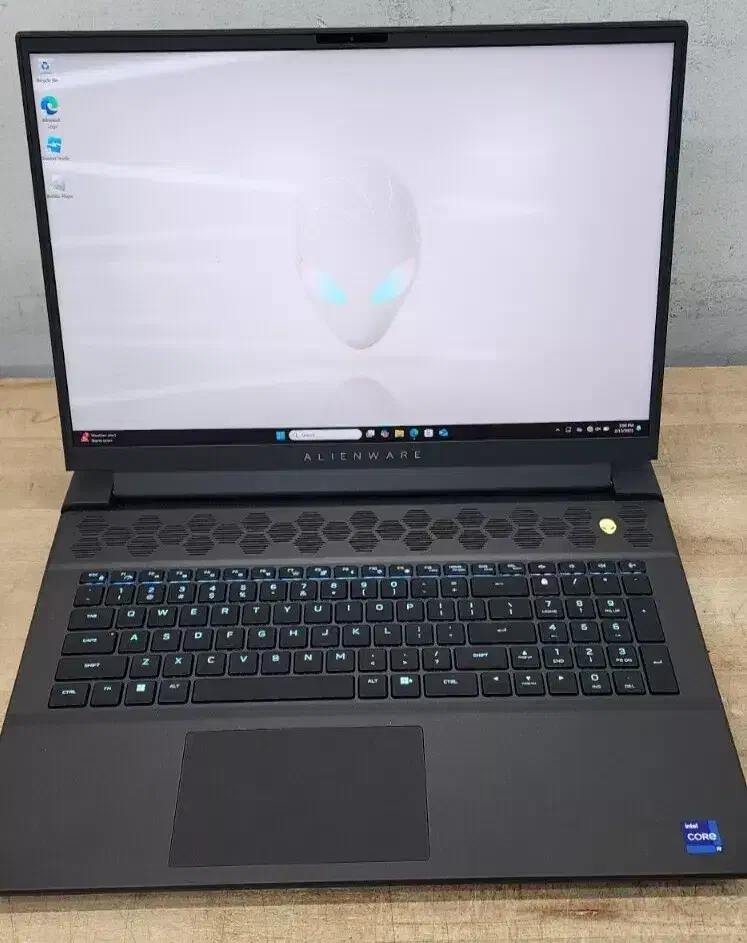 Alienware M18 R2 (i9-RTX4090)|رایانه همراه|تهران, آرژانتین|دیوار