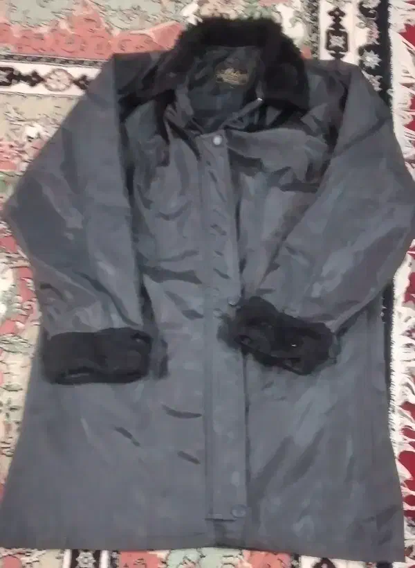 کاپشن نو|لباس|یزد, |دیوار