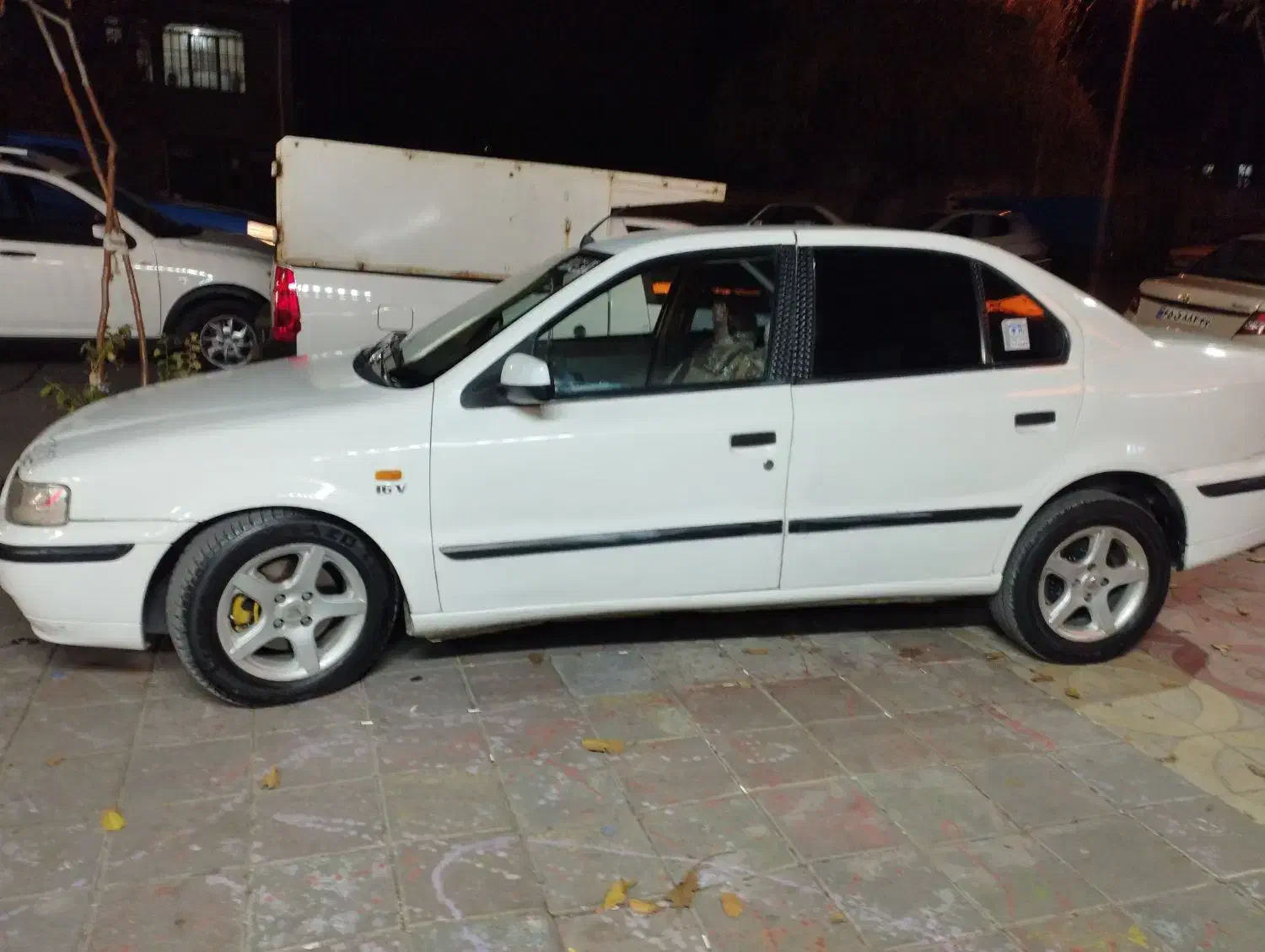 یک عدد سمند سفید موتور ملی|خودرو سواری و وانت|سلماس, |دیوار