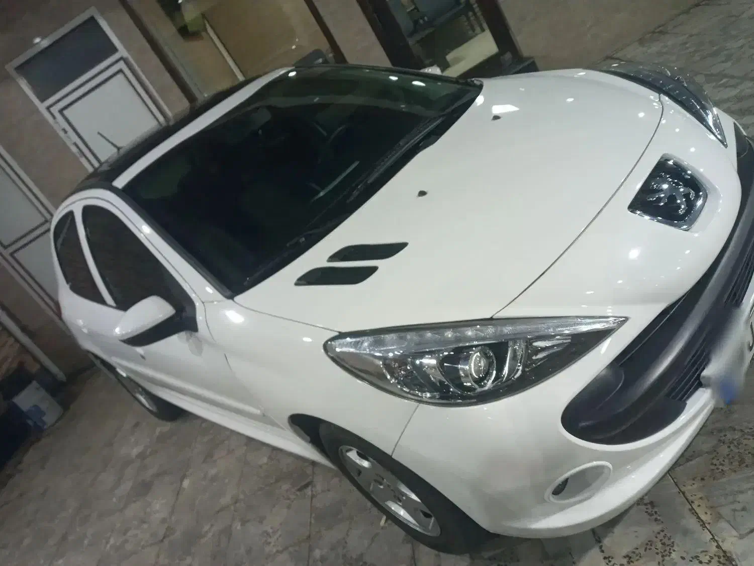 ۲۰۷ سقف پانا مدل ۱۴۰۱|خودرو سواری و وانت|رشت, منظریه|دیوار