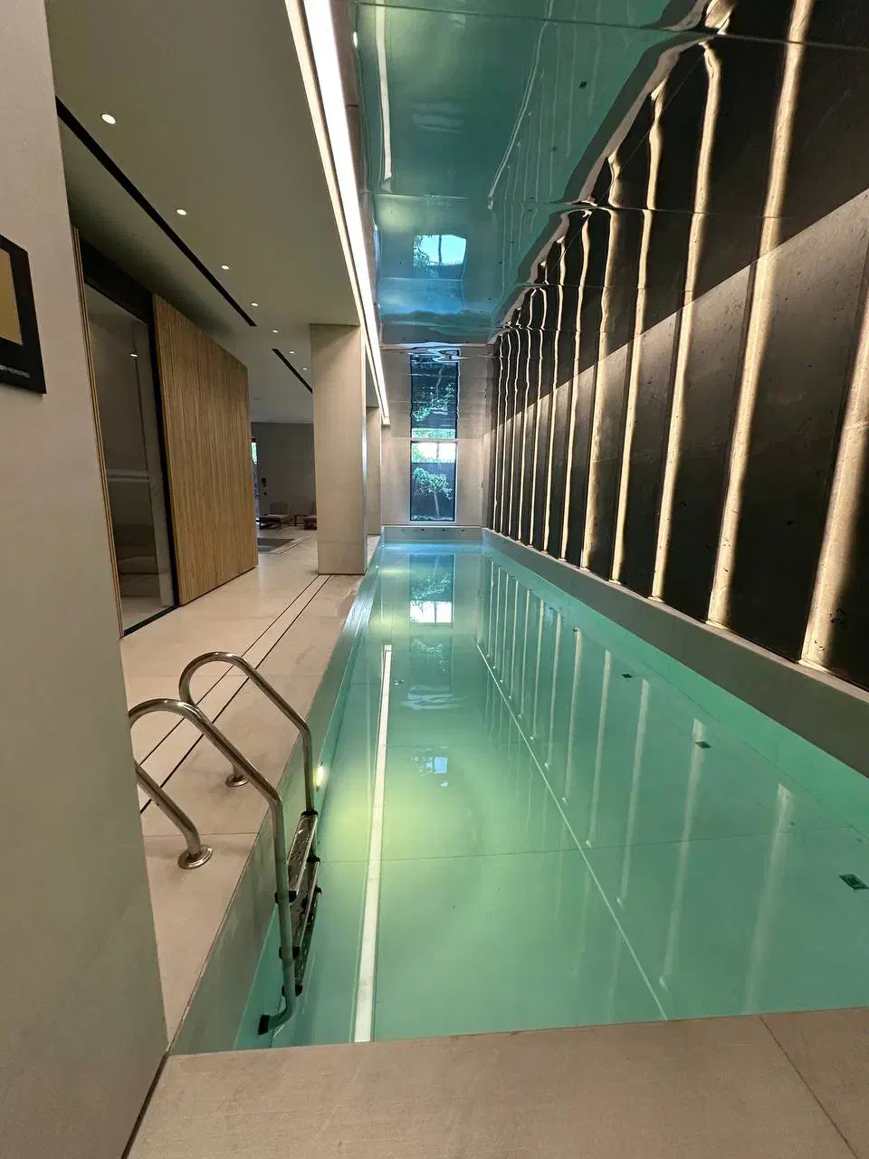 تک واحدی مینیمال+۵۰متر تراس و ویوو ۳۶۰ درجه