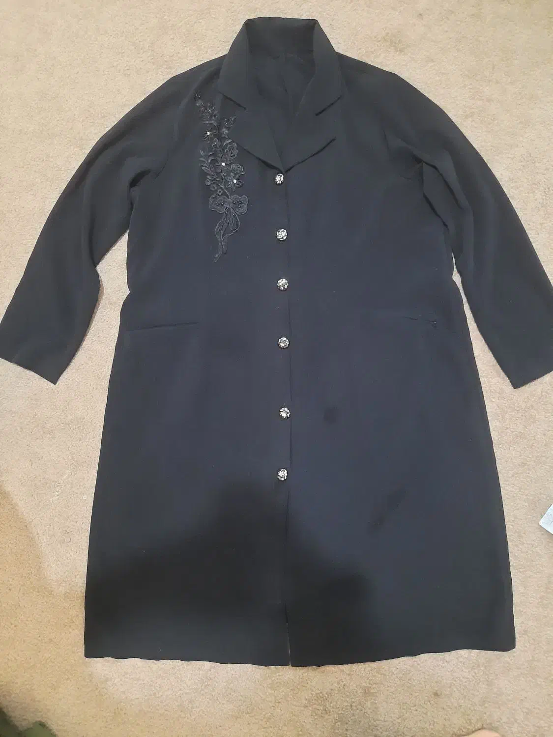 چندتا مانتو سایز ۴۸ و روسری قواره دار|لباس|بابل, |دیوار