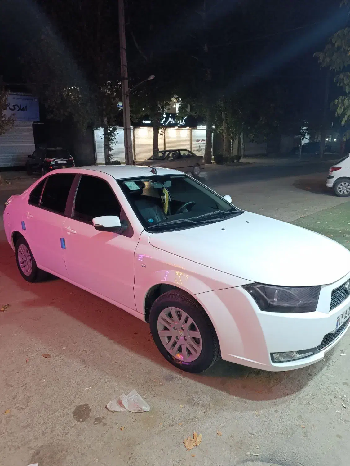 دنا معمولی تیپ 1مدل 98|خودرو سواری و وانت|چهارباغ, |دیوار