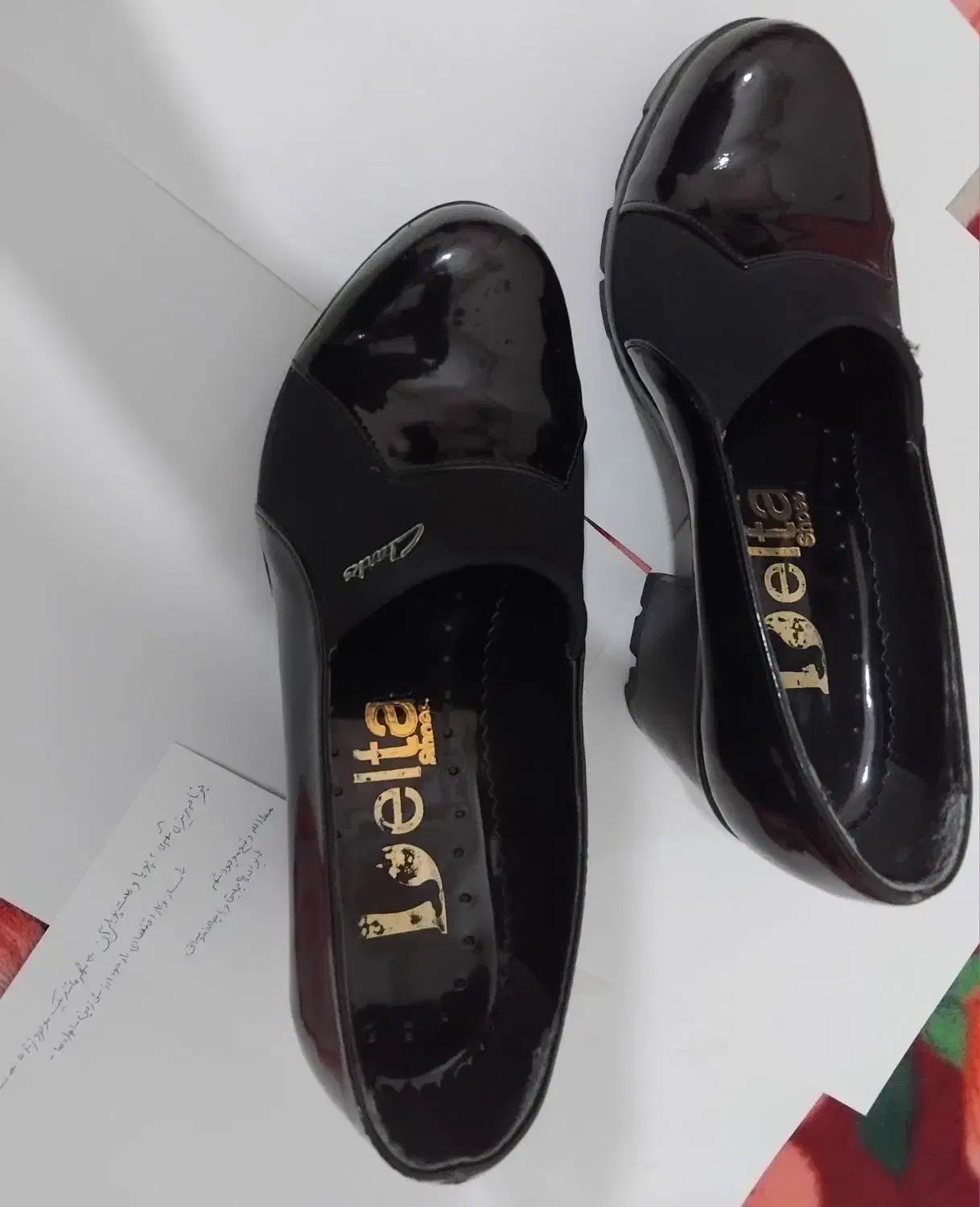 وسایل شخصی|کیف، کفش، کمربند|بندر دیر, |دیوار