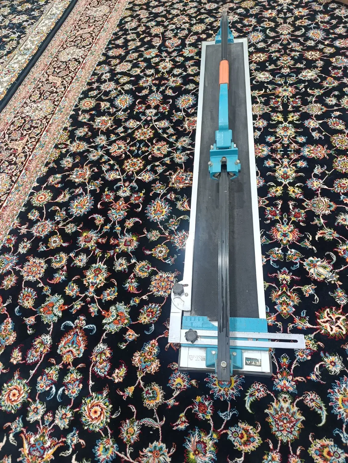 کاشی و سرامیک بر|ابزارآلات|اشنویه, |دیوار