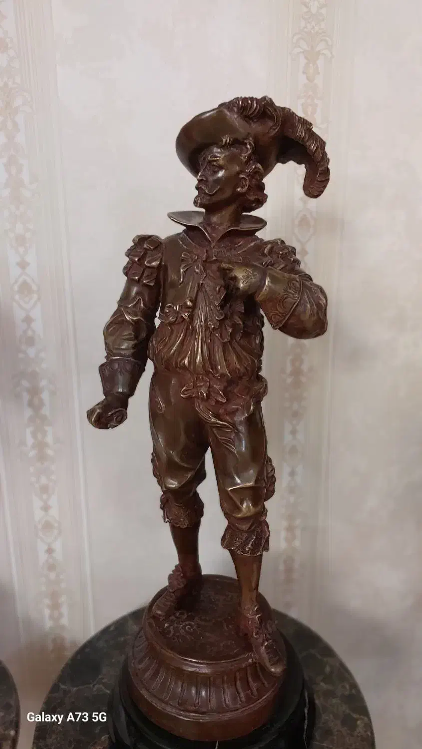 مجسمه برنزی شوالیه|مجسمه، تندیس، ماکت|تهران, جوادیه تهرانپارس|دیوار