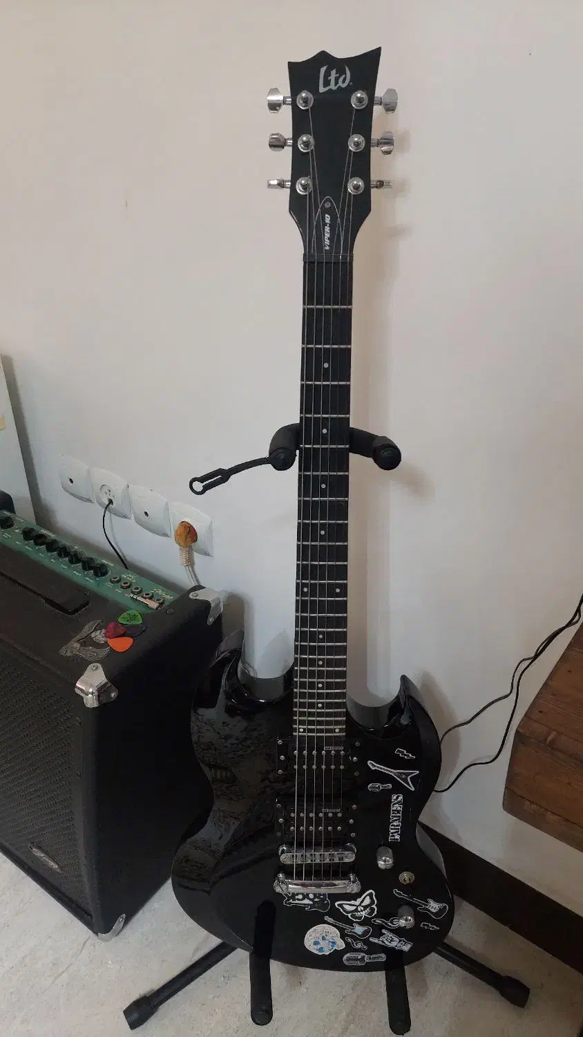فروش گیتار الکتریکی|گیتار، بیس، امپلیفایر|ساری, |دیوار