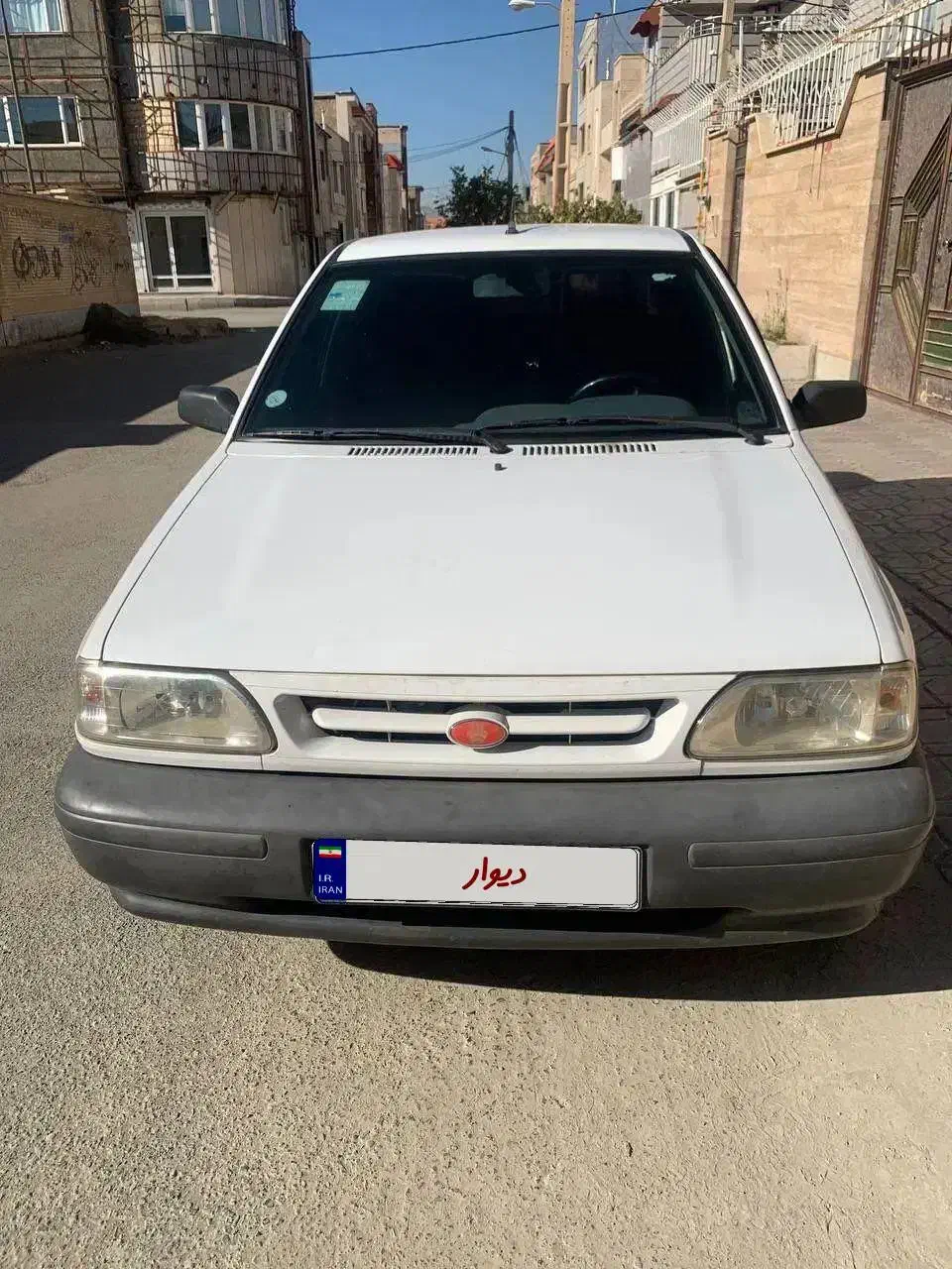 پراید ۱۳۱سفید مدل ۹۸|خودرو سواری و وانت|مریوان, |دیوار