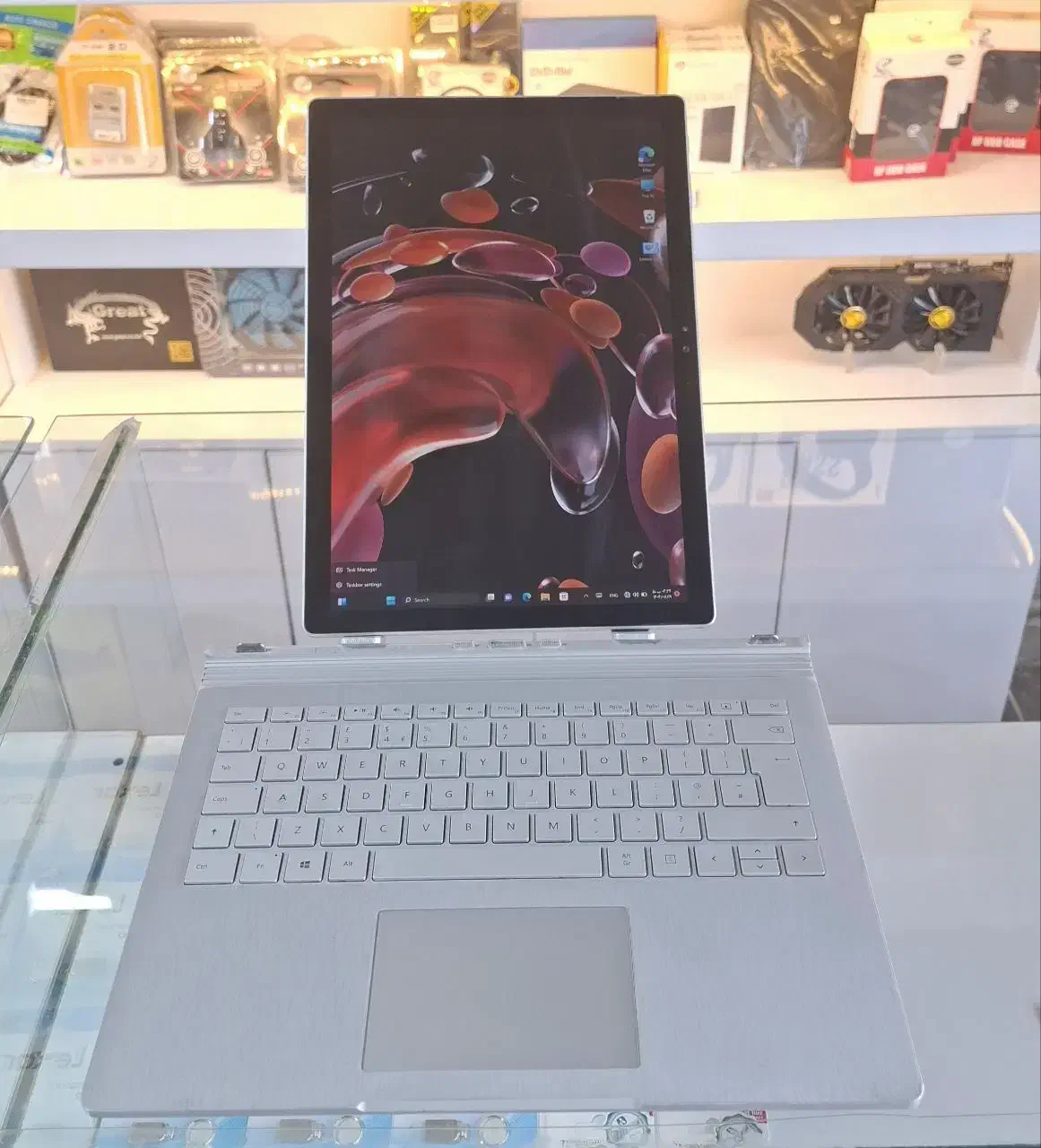 * بازار لپتاپ * سورفیس بوک surface book i5|رایانه همراه|ساوه, |دیوار