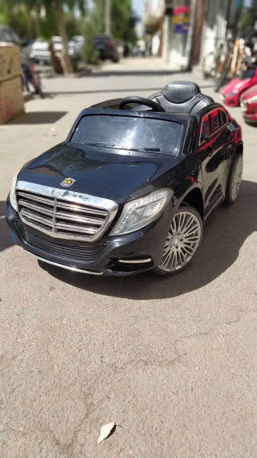 ماشین شارژی بنز پر قدرت|اسباب‌بازی بچه|قم, کیوانفر|دیوار