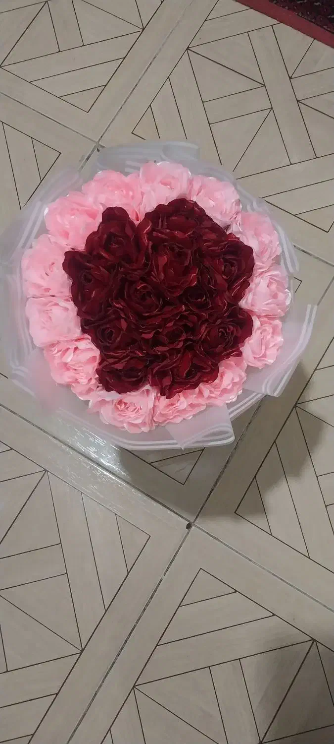 دسته‌گل روبانی خاص  کاملاً دست‌ساز|گل مصنوعی|اصفهان, کوی امیریه|دیوار