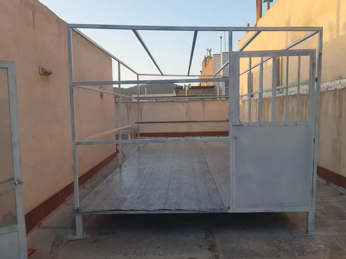 ساخت انواع انباری و تعمیرات کانکس|خدمات پیشه و مهارت|اصفهان, خواجو|دیوار