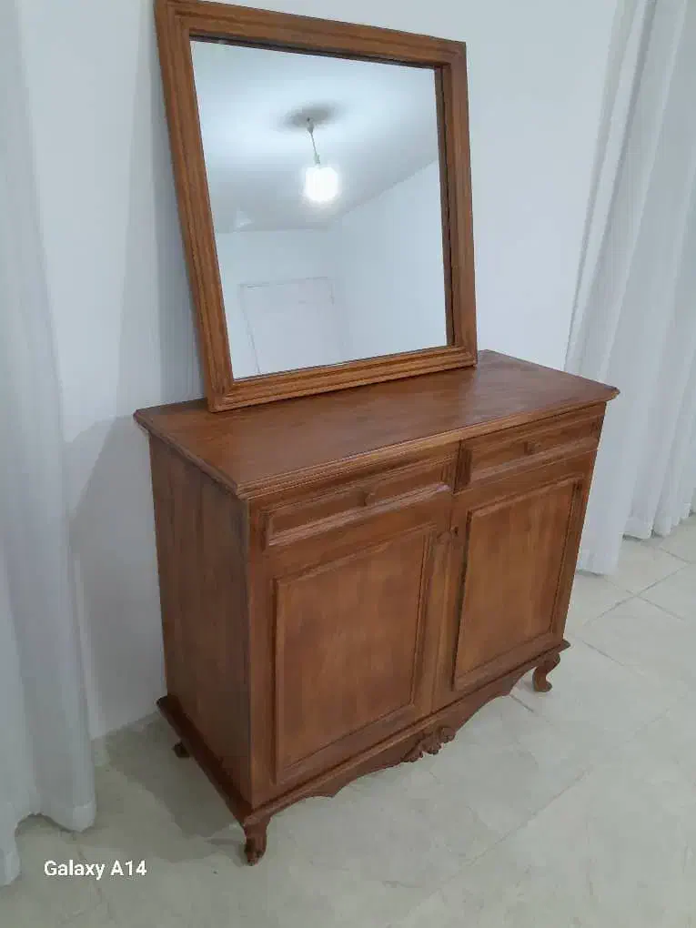 آینه کنسول نو نو با چوب گردو سندبلاست شده|بوفه، ویترین، کنسول|مریوان, |دیوار