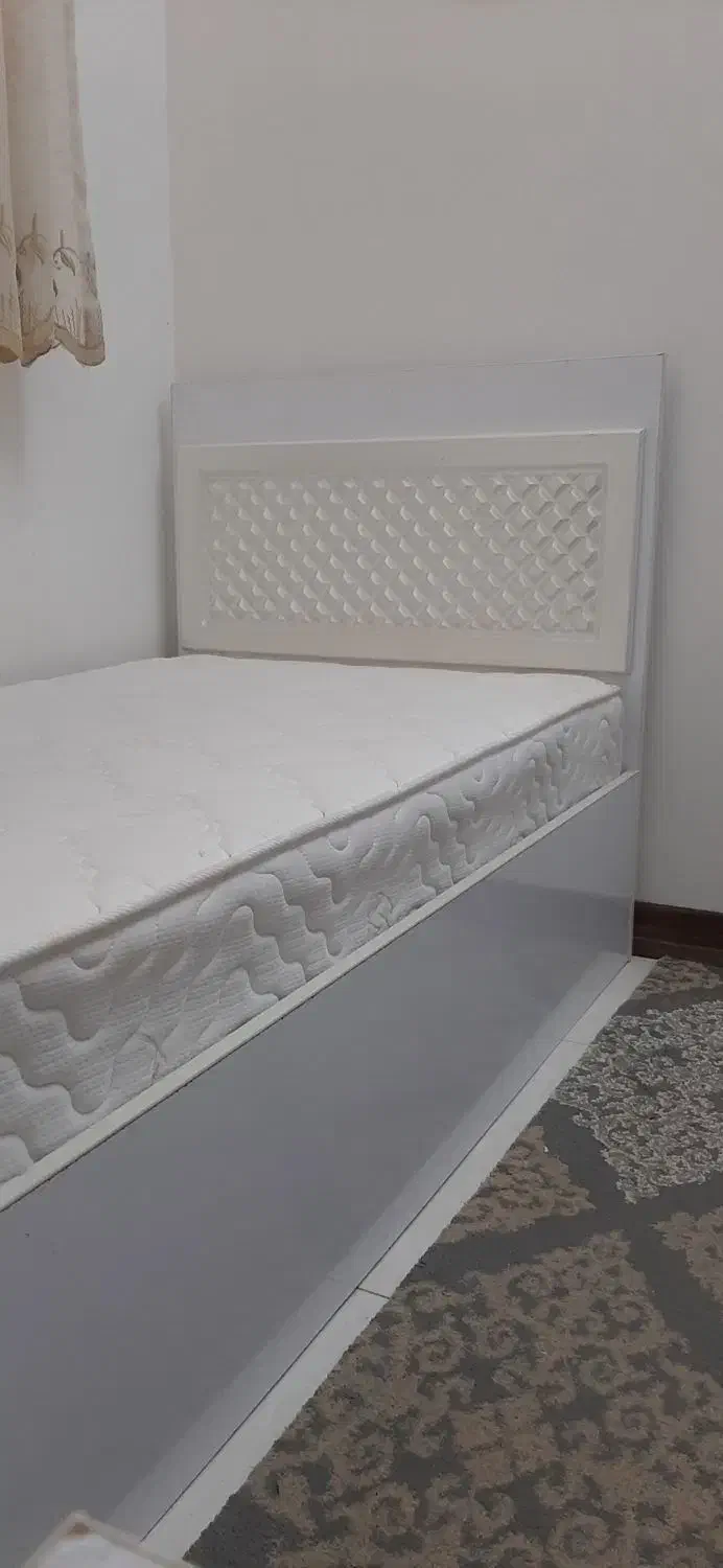 تخت خواب نوجوان|تخت و سرویس خواب|خرمآباد, |دیوار