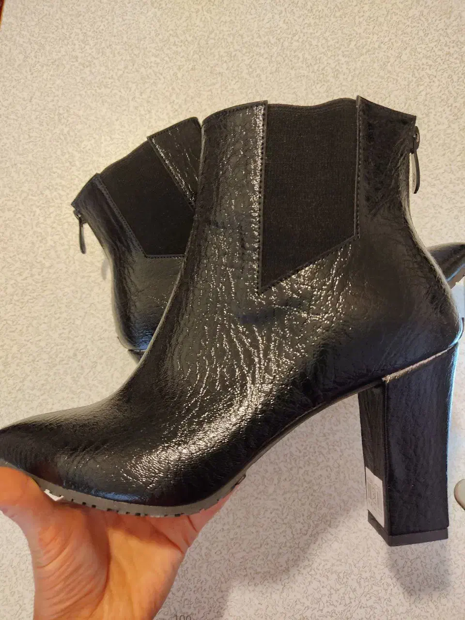 نیم پوت زیبا|کیف، کفش، کمربند|لاجان, |دیوار