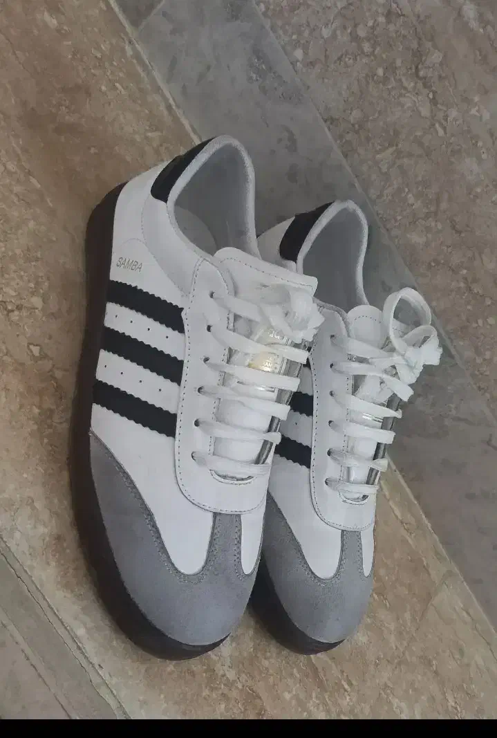 صندل و کفش قیمت مناسب|کیف، کفش، کمربند|سقز, |دیوار