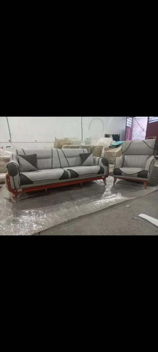 م ب ل راحتی|مبلمان خانگی و میز عسلی|دهگلان, |دیوار