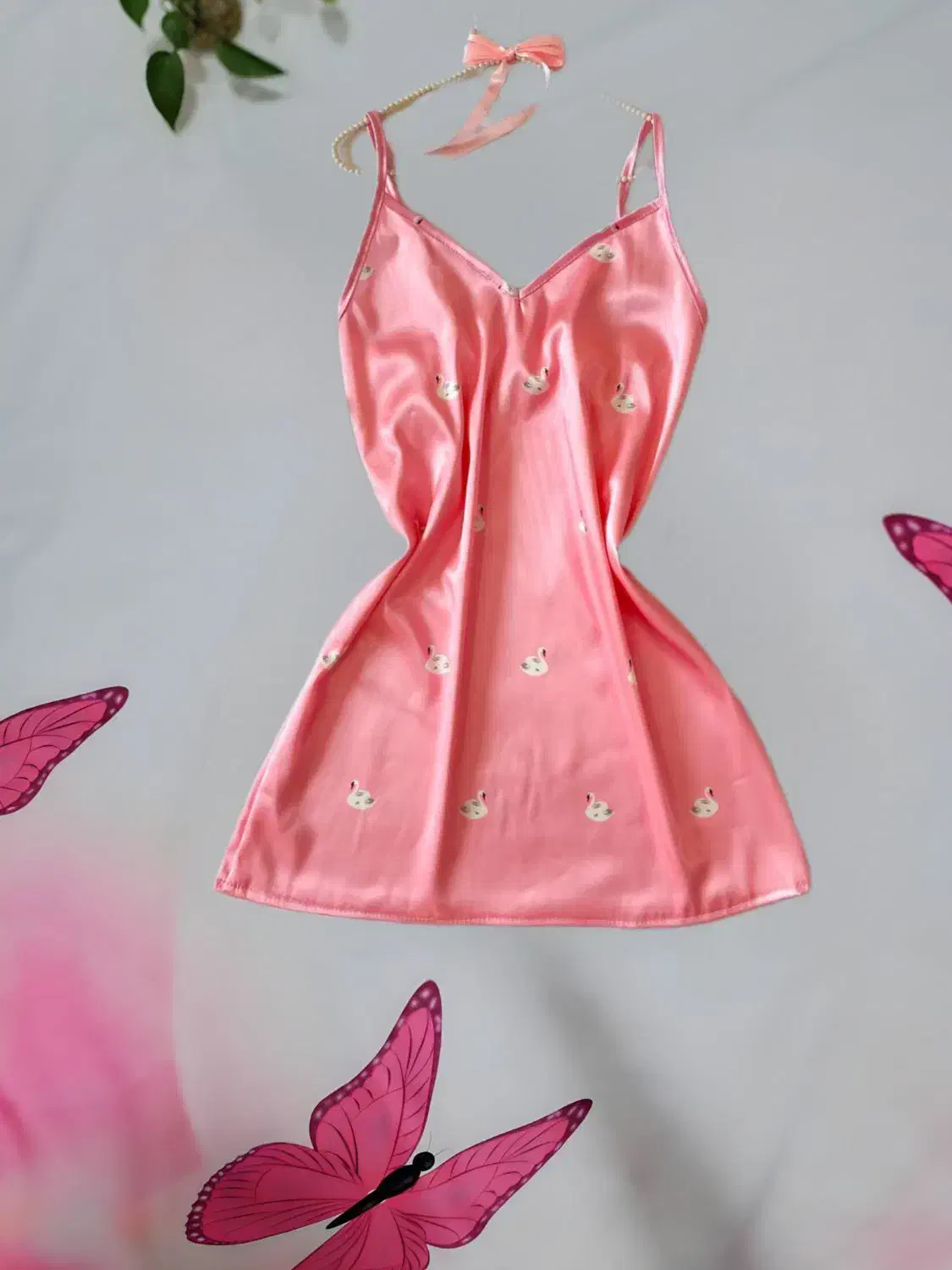 لباس ساتن قو صورتی|لباس|خاو و میرآباد, |دیوار