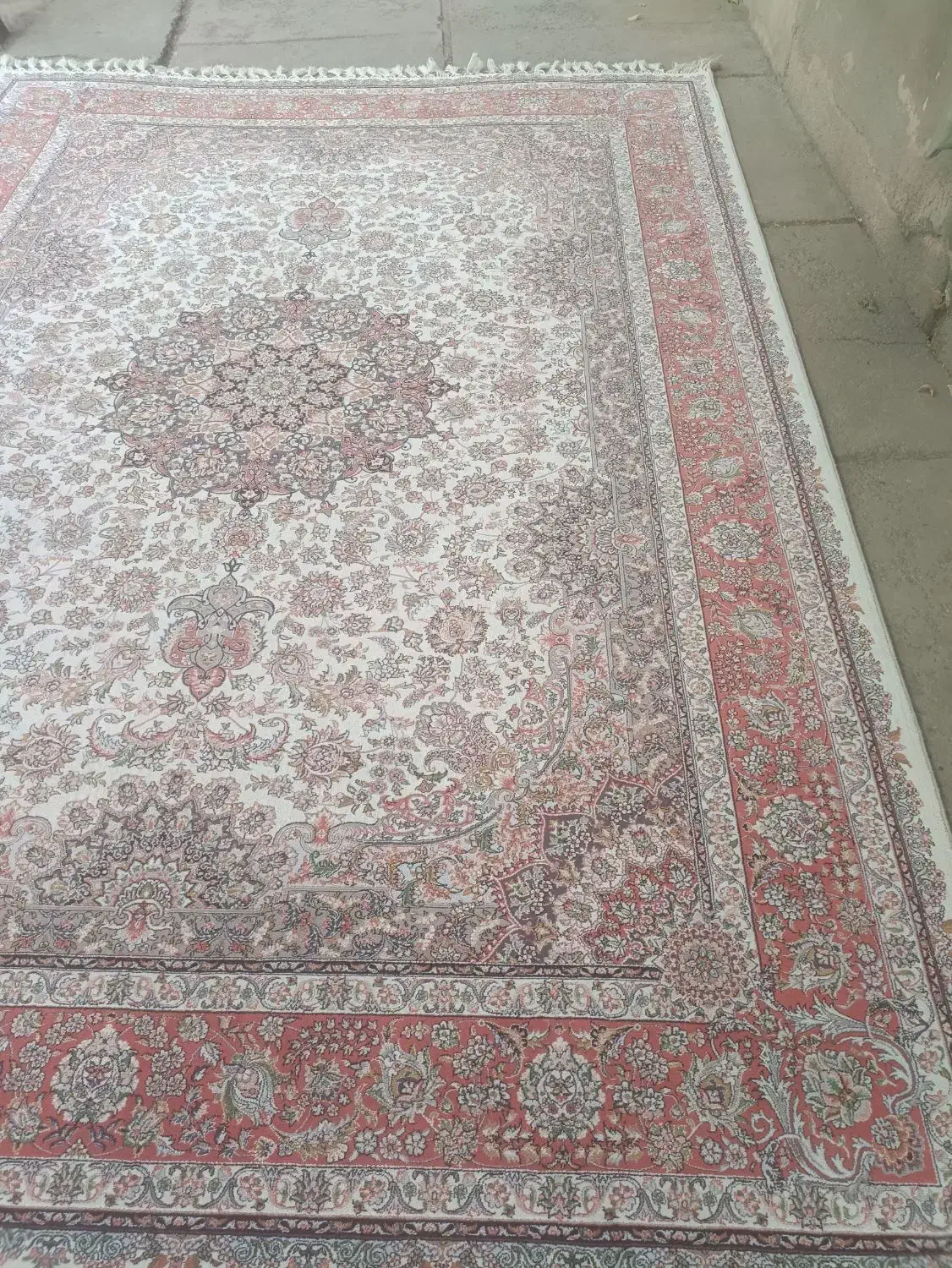 فروش فرش ۹ متری|فرش|سقز, |دیوار