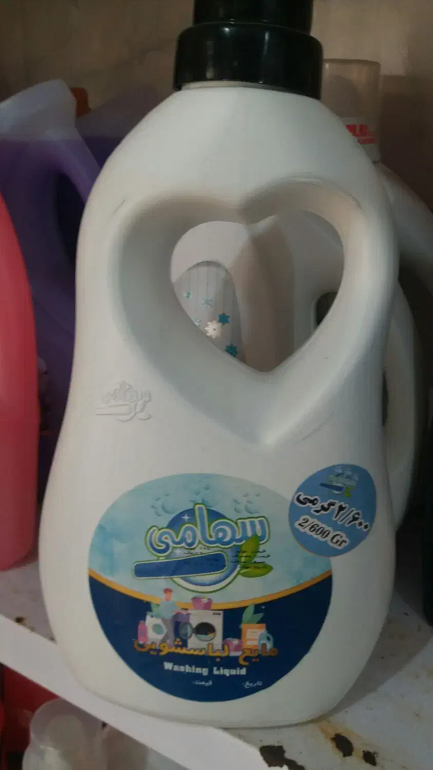 مایع لباس 2.5قیمت یک ریکا یک لیتری|مواد شوینده و دستمال کاغذی|بندر گناوه, |دیوار