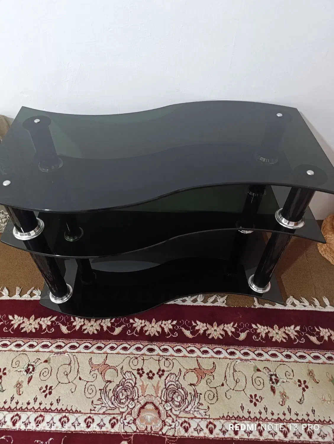 آینه و میز|آینه|کرمانشاه, |دیوار