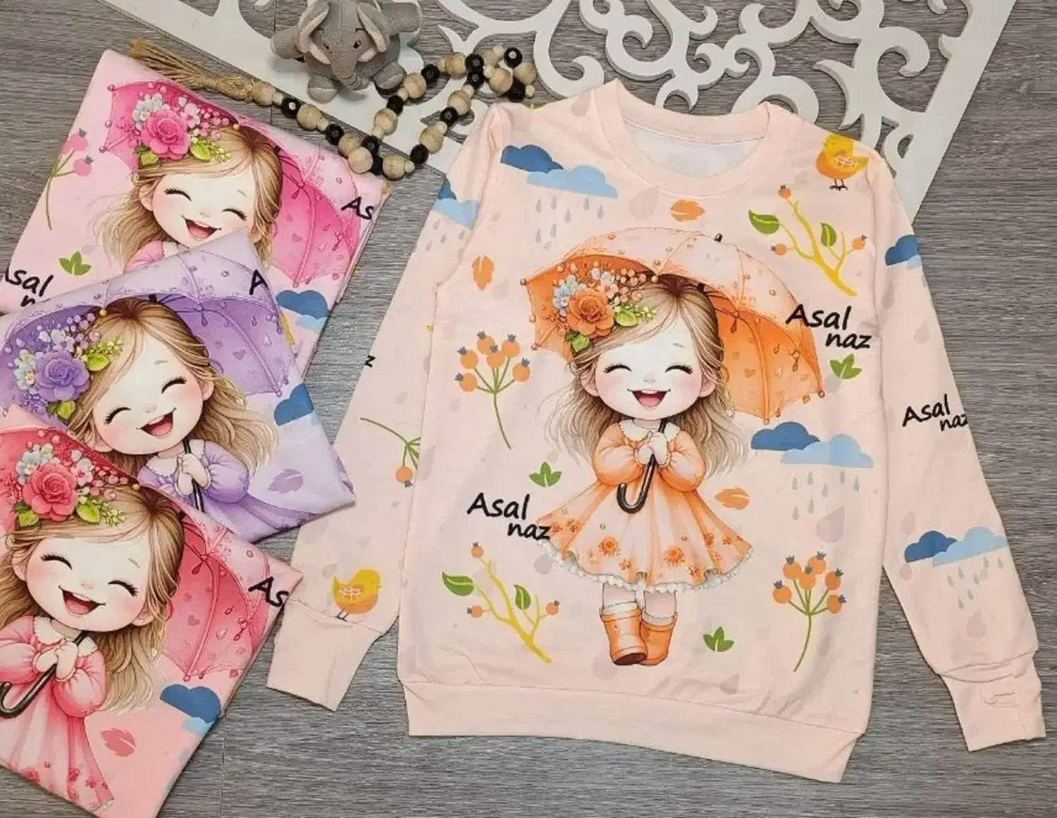 پوشاک کودک|کفش و لباس بچه|بافق, |دیوار