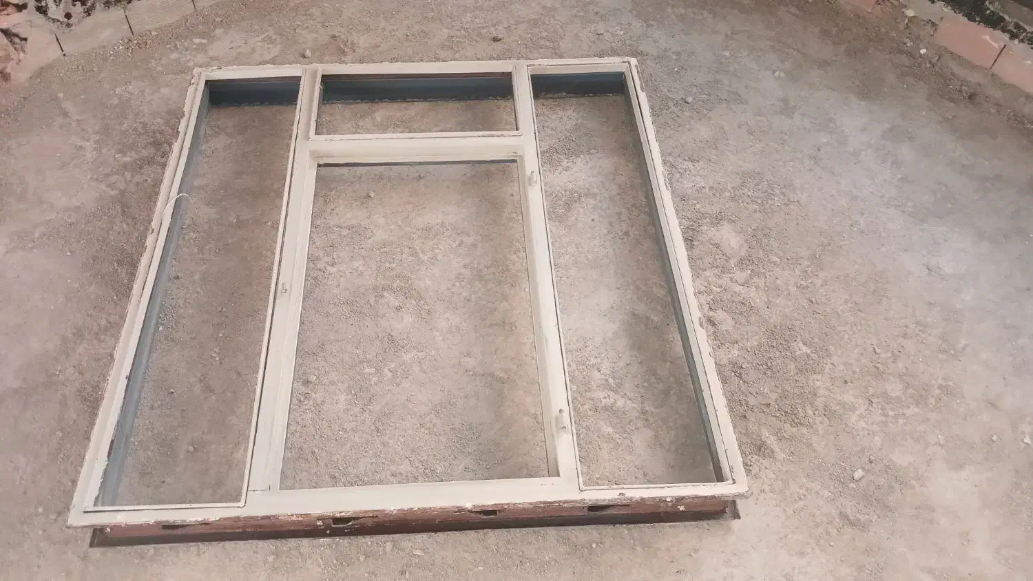 دوعدد پنجره آهنی|مصالح و تجهیزات ساختمان|تهران, کوی بیمه|دیوار