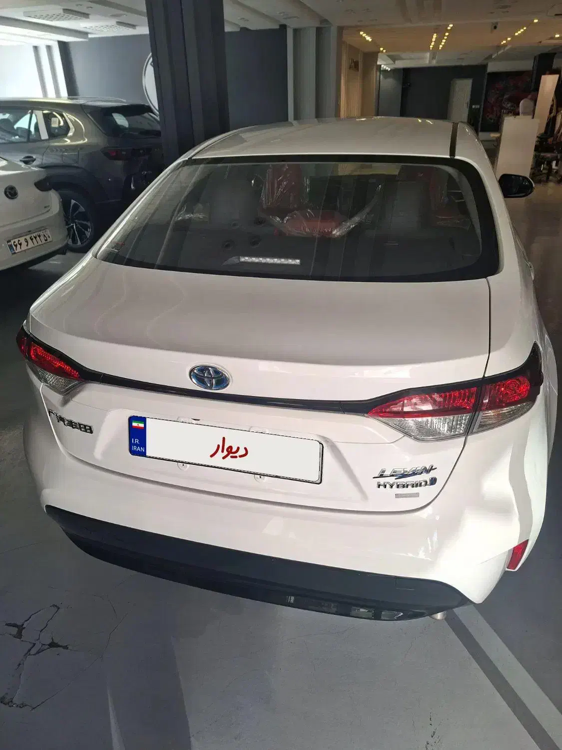 لوین ۱۸۰۰ هیبرید لیمیتد سفارشی|خودرو سواری و وانت|تهران, سعادت‌آباد|دیوار