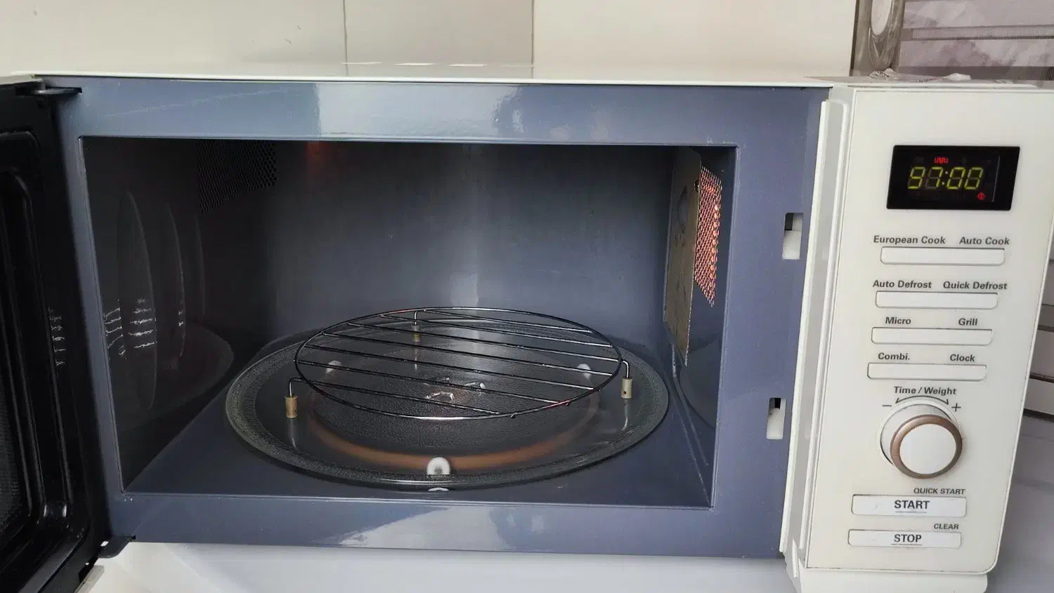 مایکروویو الجی microwave LG|اجاق گاز و لوازم برقی پخت‌وپز|تهران, شهرک آزادی|دیوار