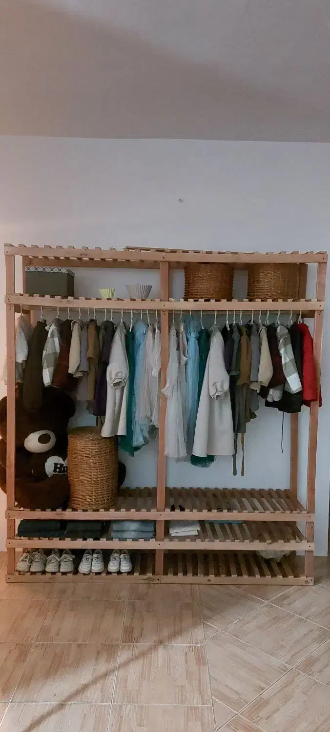 رگال|جاکفشی، کمد، دراور|اصفهان, جنیران (لادان)|دیوار