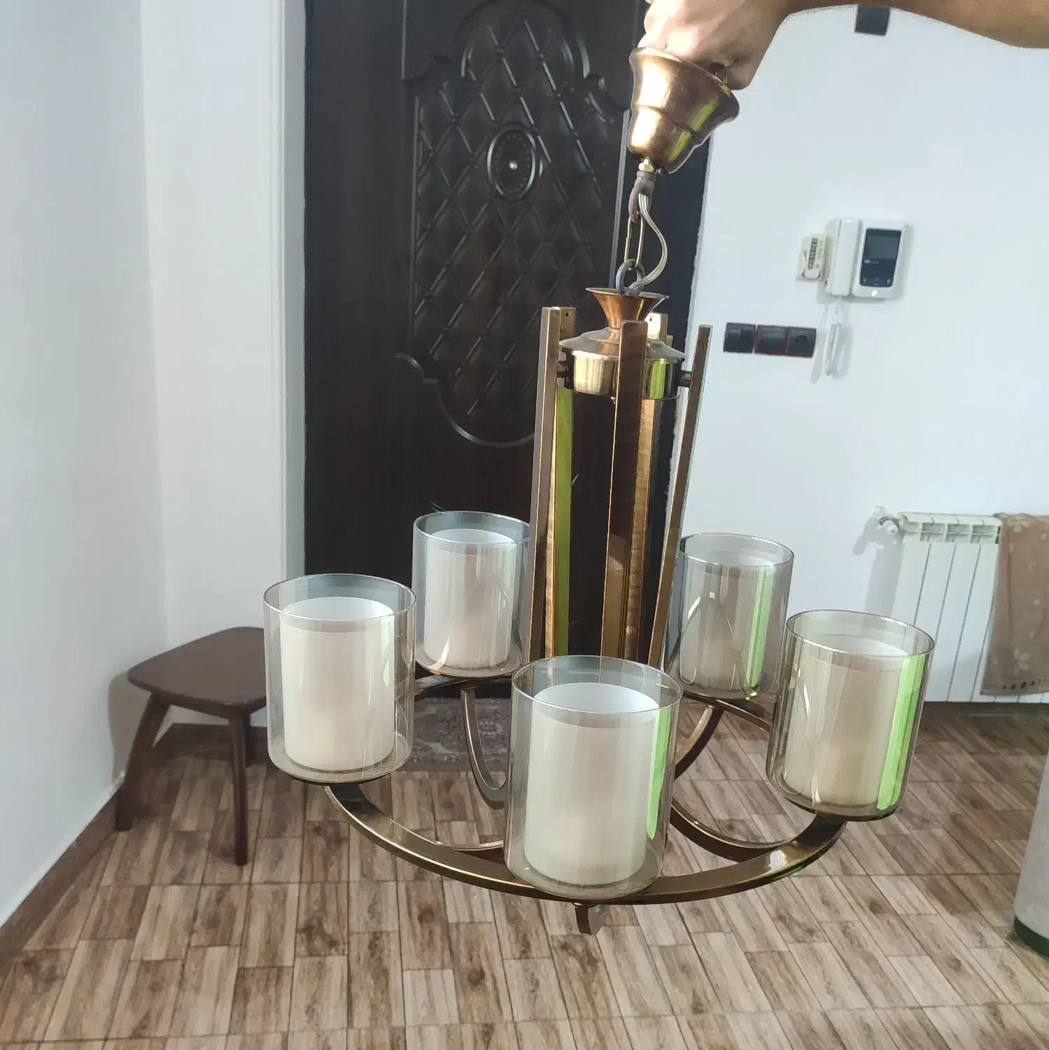 لوستر|لوستر و چراغ آویز|رشت, گیل|دیوار