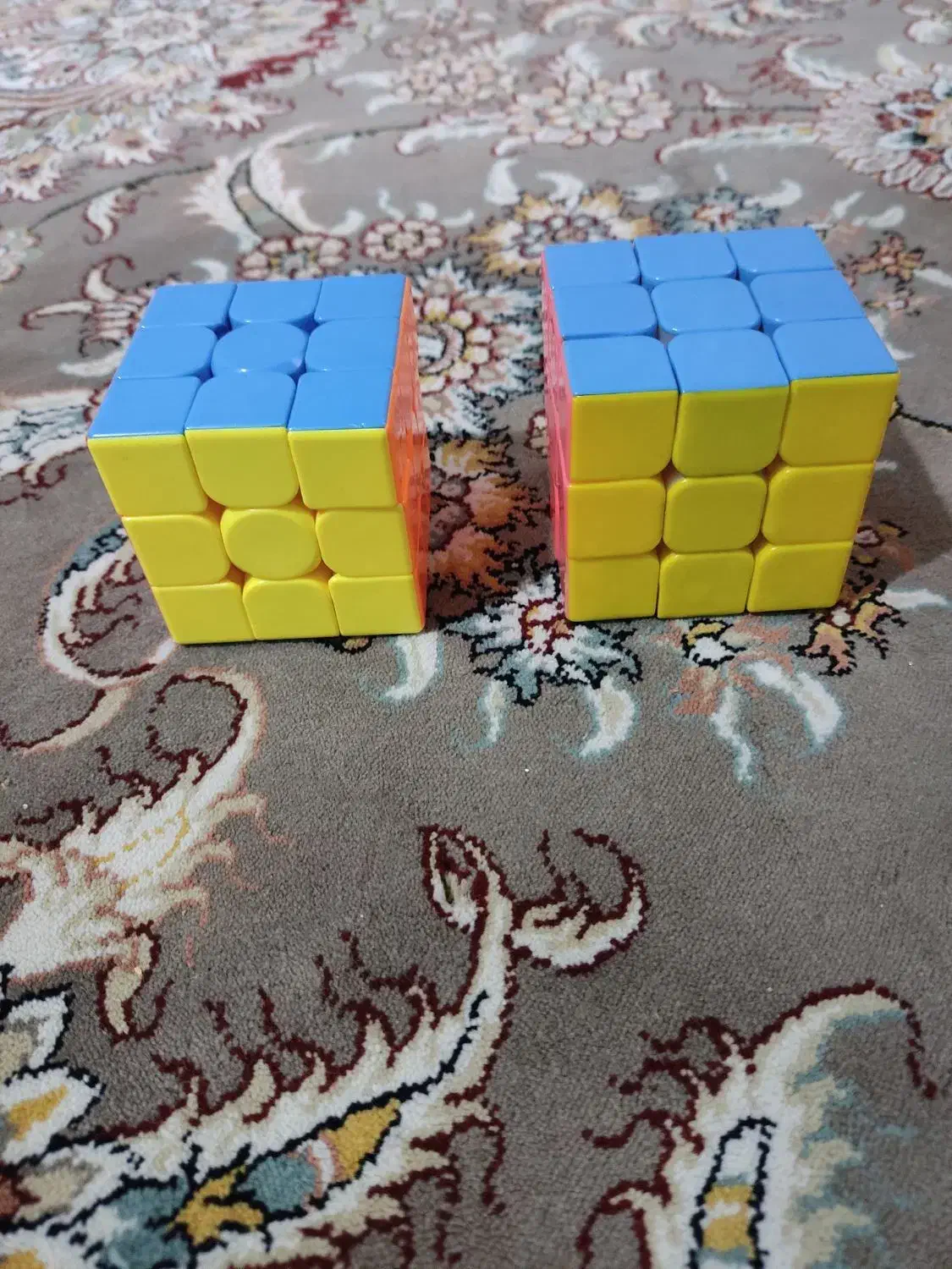 دو عدد مکعب روبیک|اسباببازی|کرمانشاه, |دیوار