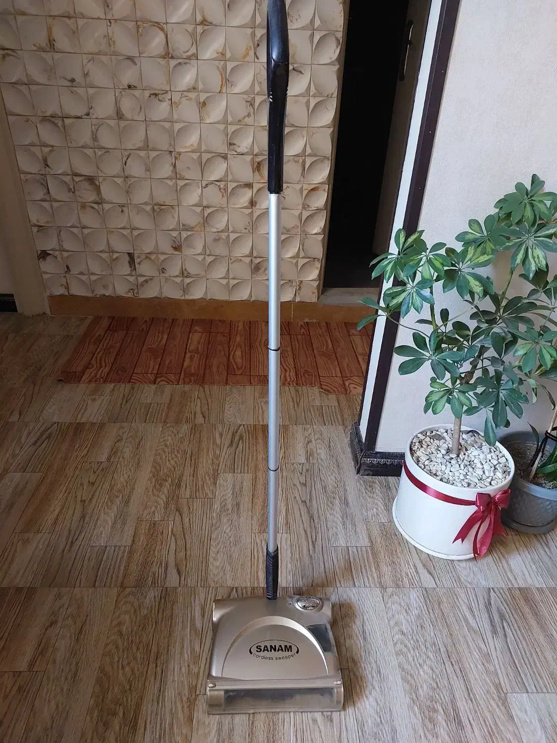 جارو شارژی|جاروبرقی، جارو شارژی، بخارشو|کرج, گوهردشت|دیوار