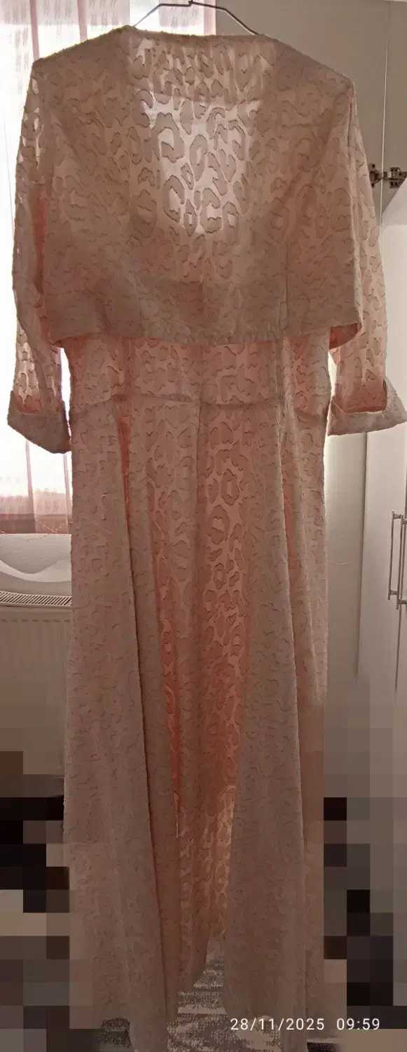 لباس مجلسی گلبه ای|لباس|شاهین‌شهر, طالقانی|دیوار