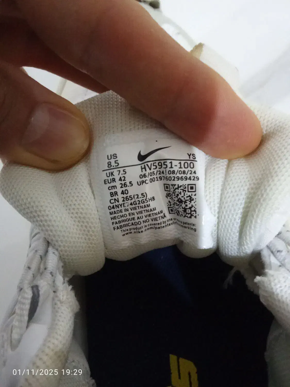 کفش خارجی از برند نایک اصل ویتنام|کیف، کفش، کمربند|مشهد, شهید علی محمدی|دیوار