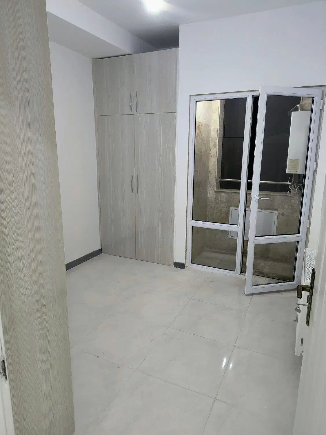 رهن واحد۹۸متری (کوچه حسینی پناه)|اجارهٔ آپارتمان|صومعهسرا, |دیوار