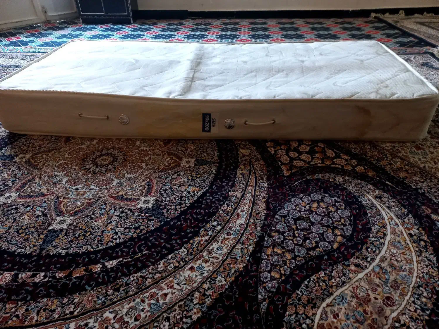 توشک|تشک تختخواب|کوهدشت, |دیوار