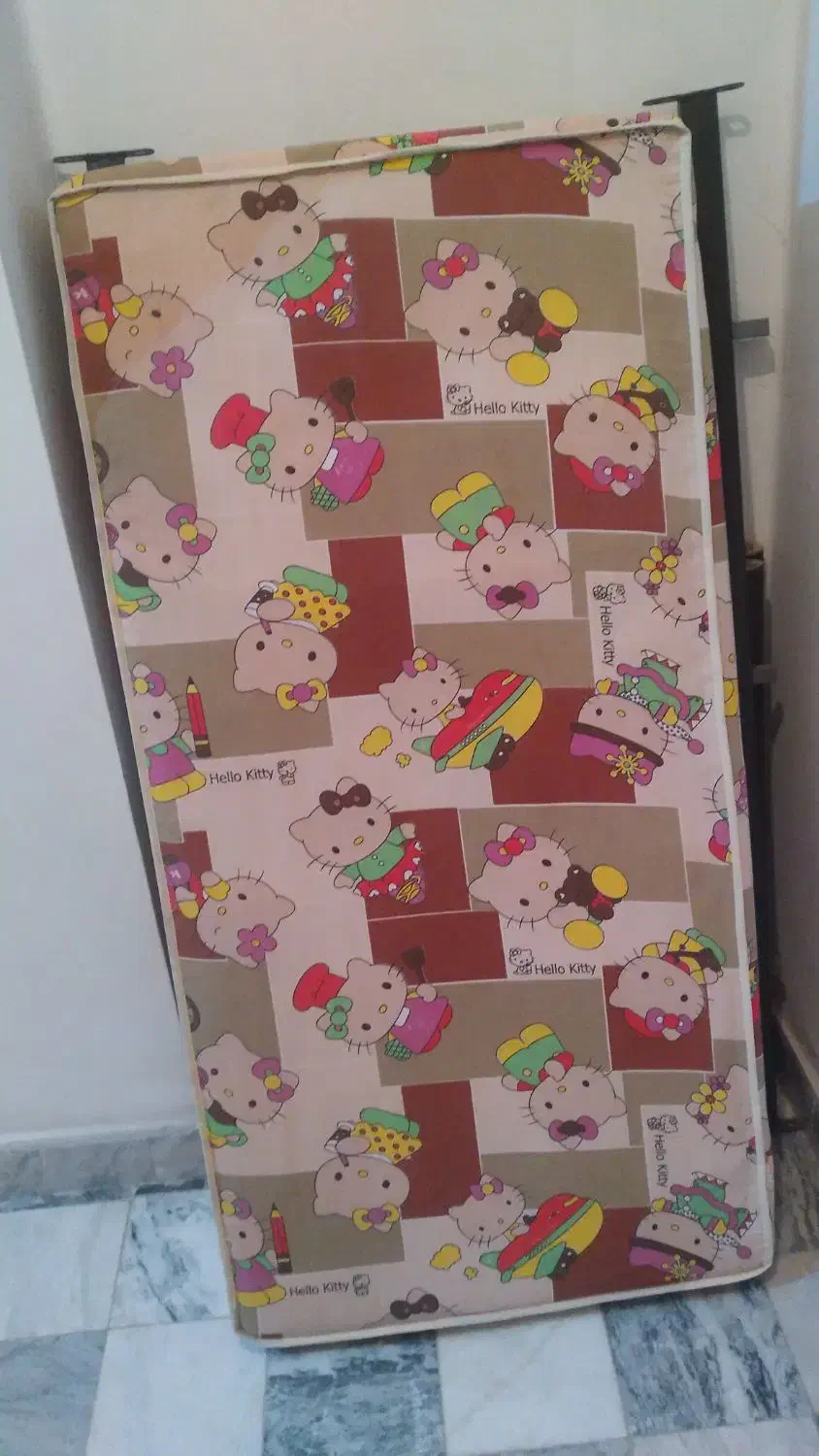 تخت کودک|تخت و سرویس خواب|بیجار, |دیوار