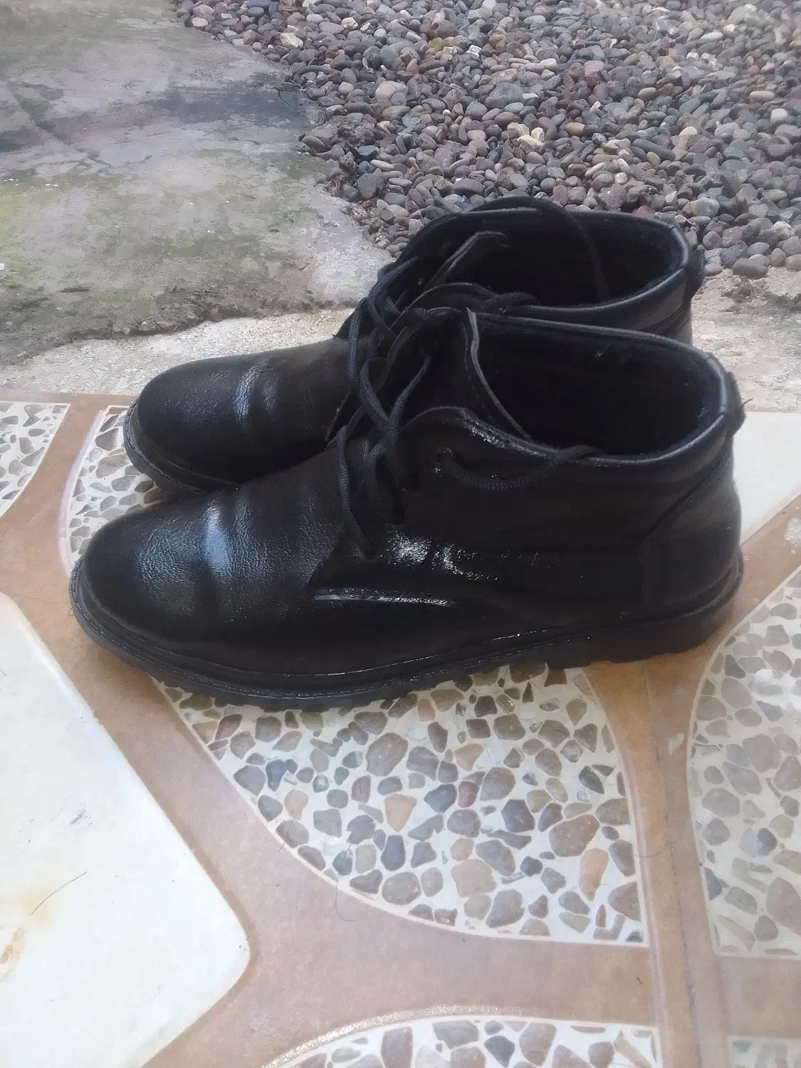 کفش نیم بوت چرم اصل سایز۴۲|کیف، کفش، کمربند|رشت, جانبازان|دیوار