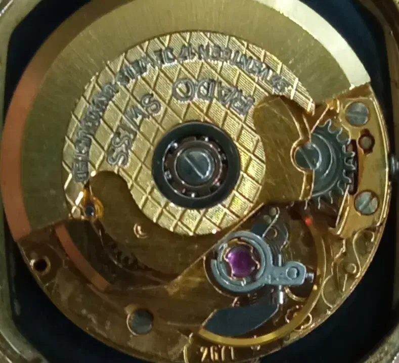 ساعت رادوسویسی زنانه کوک اتومات روکش طلاموتورطلایی|ساعت|تهران, نیروی هوایی (پیروزی)|دیوار