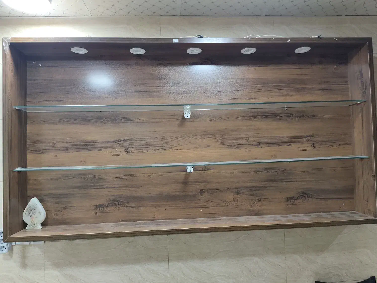 ویترین و میز|کافیشاپ و رستوران|قم, قم نو|دیوار