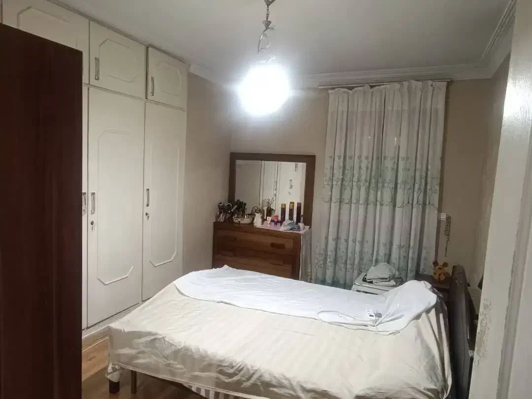 ۱۳۵ متر دو خوابه .نزدیک مترو تهرانپارس