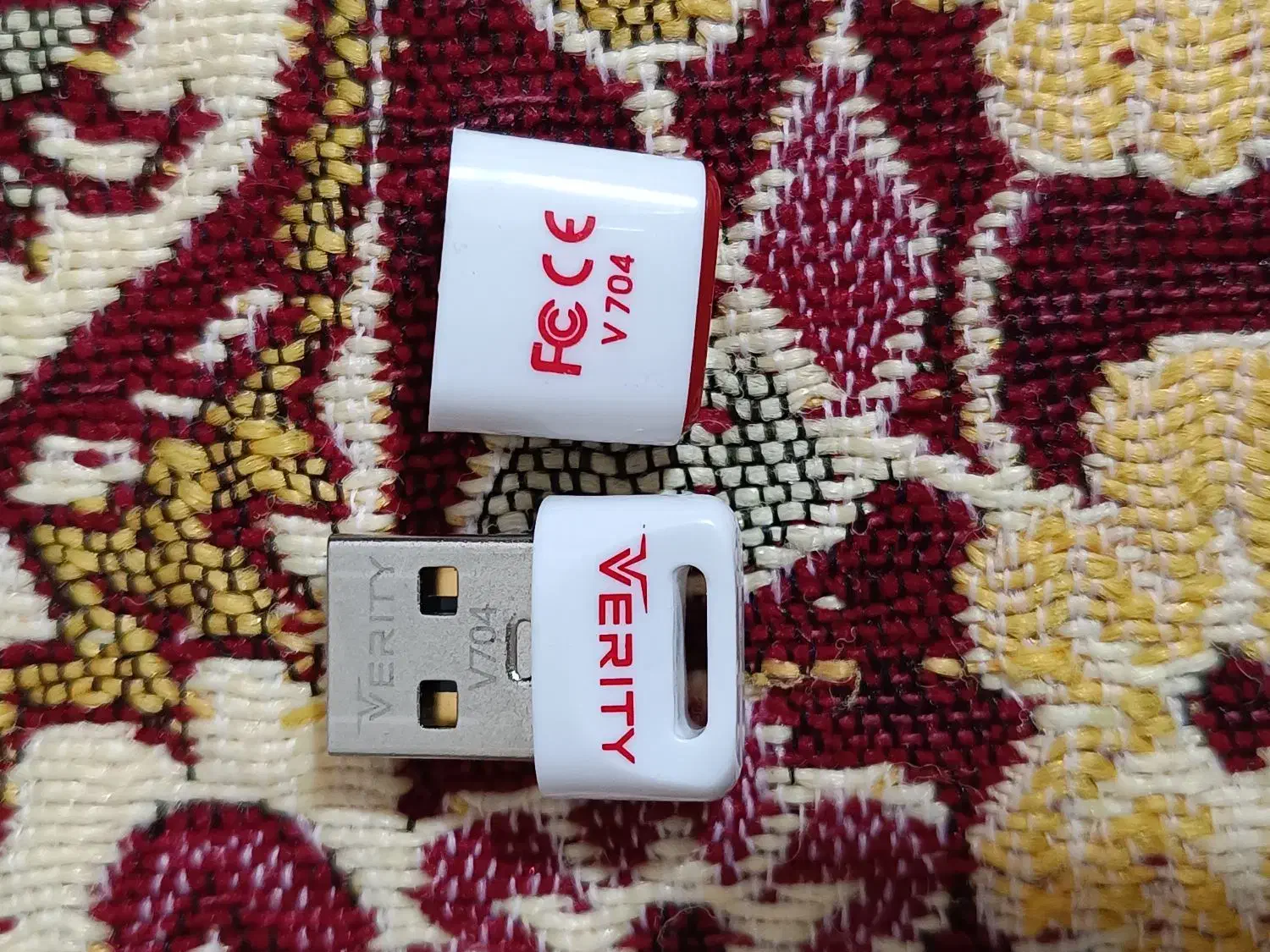 فلش 32 گیگ تمیز خالی|قطعات و لوازم جانبی رایانه|ارومیه, |دیوار