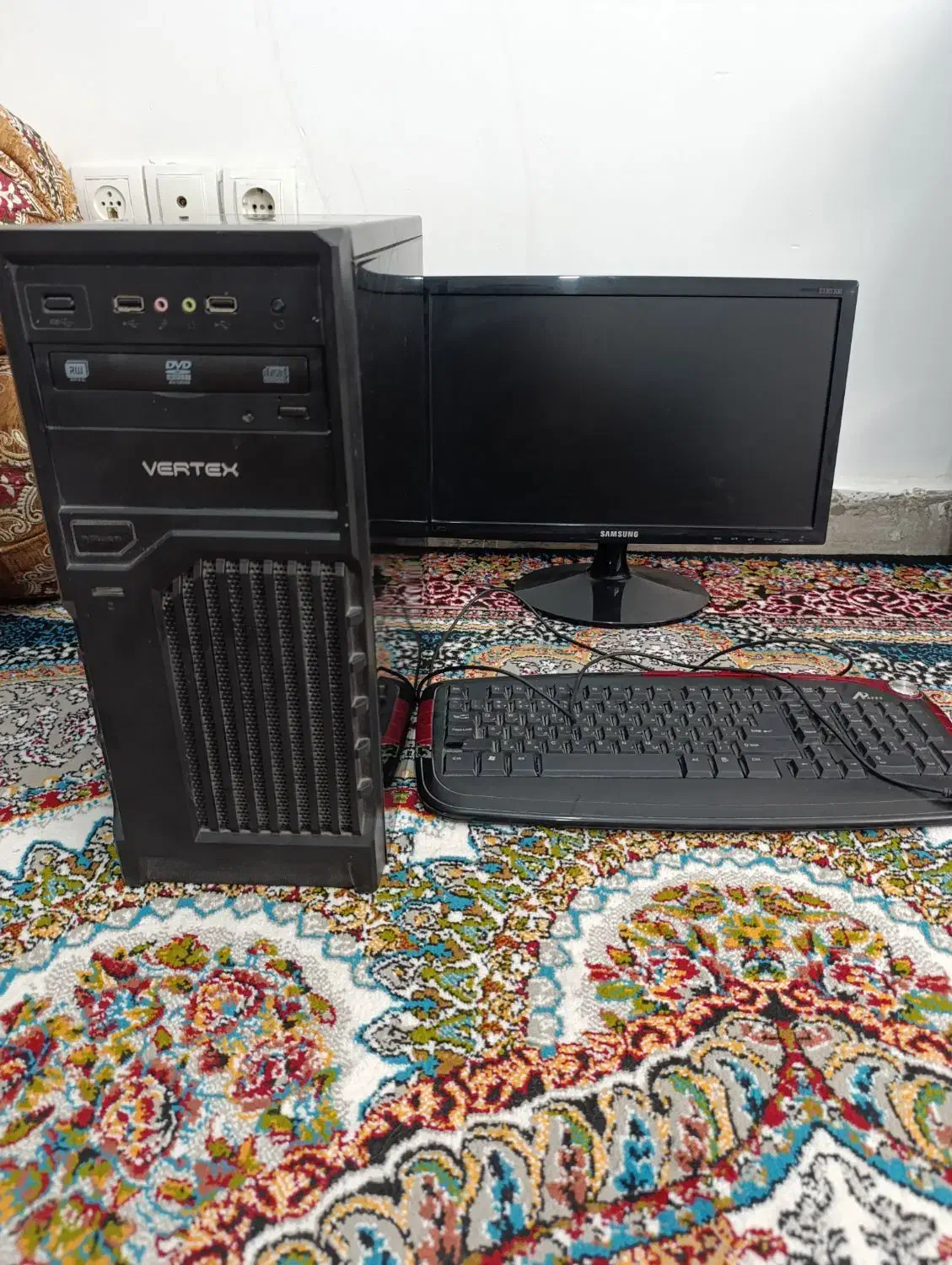 فروش کامپیوتر و کیس به همراه باند و دیگر قطعات|رایانه رومیزی|لامرد, |دیوار