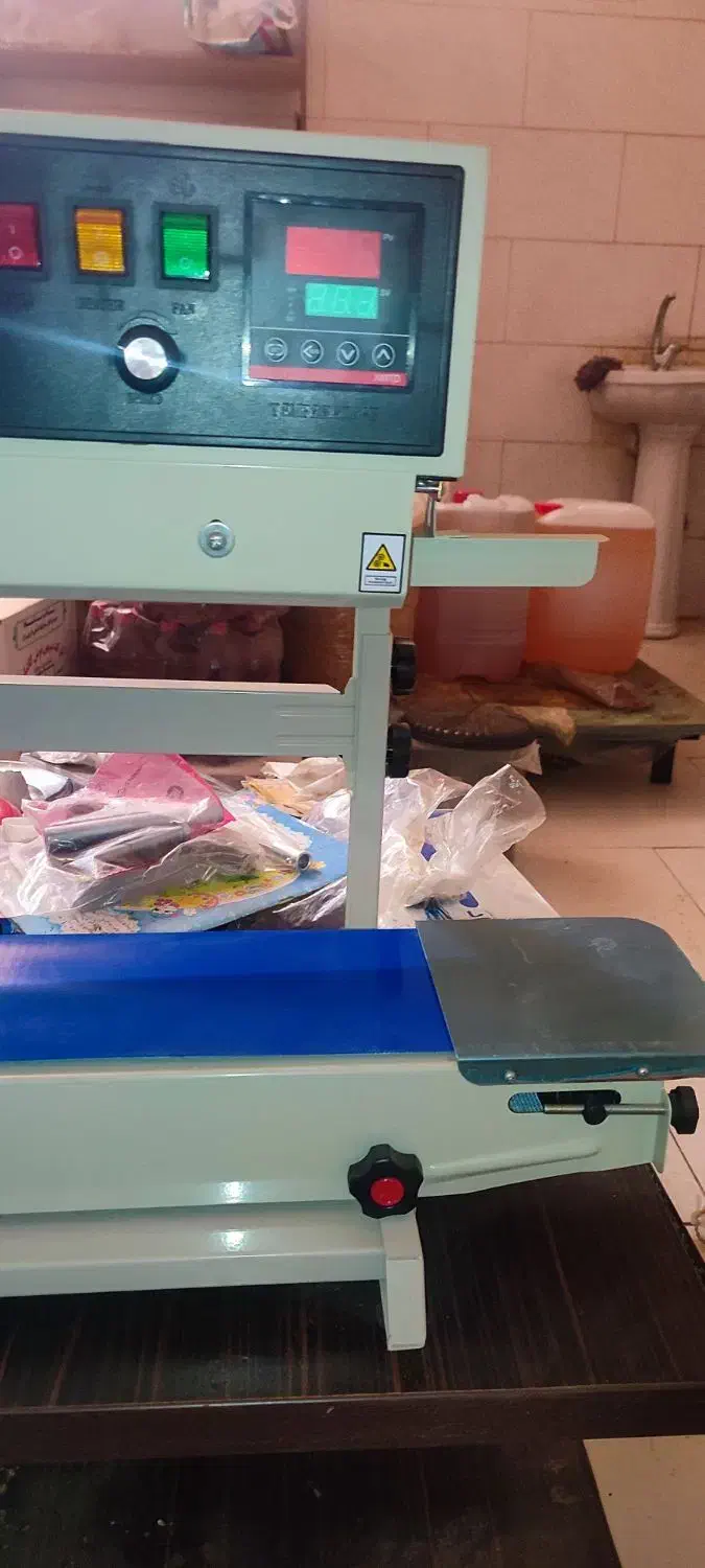 دستگاه دوخت ریلی عمودی|ماشینآلات صنعتی|شاهینشهر, عطار|دیوار