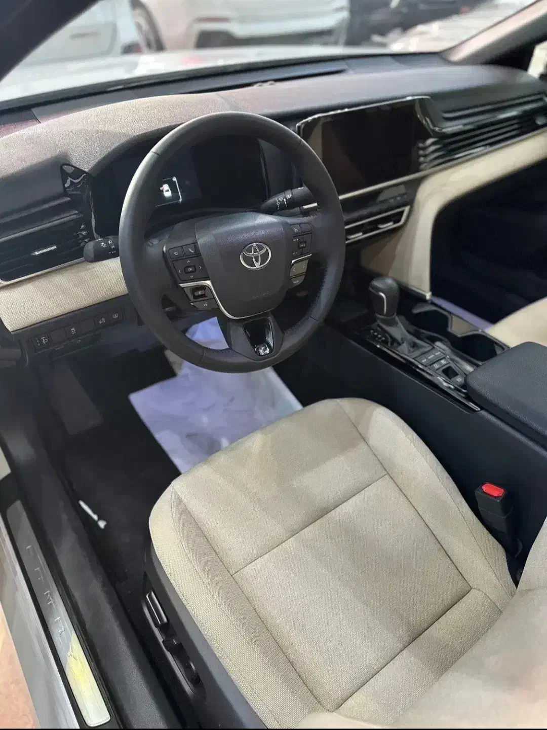 کمری ژاپن ۲۰۲۵ سفارش عرب|خودرو سواری و وانت|تهران, ولنجک|دیوار