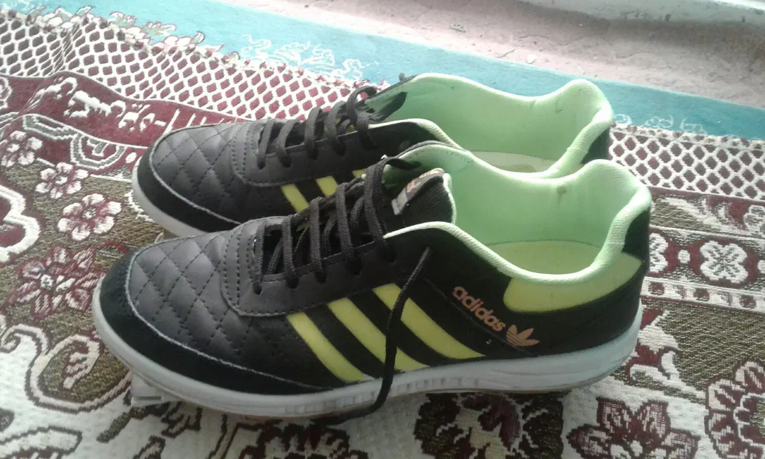 کتانی سالنی|کیف، کفش، کمربند|قم, علی آباد سعدگان|دیوار