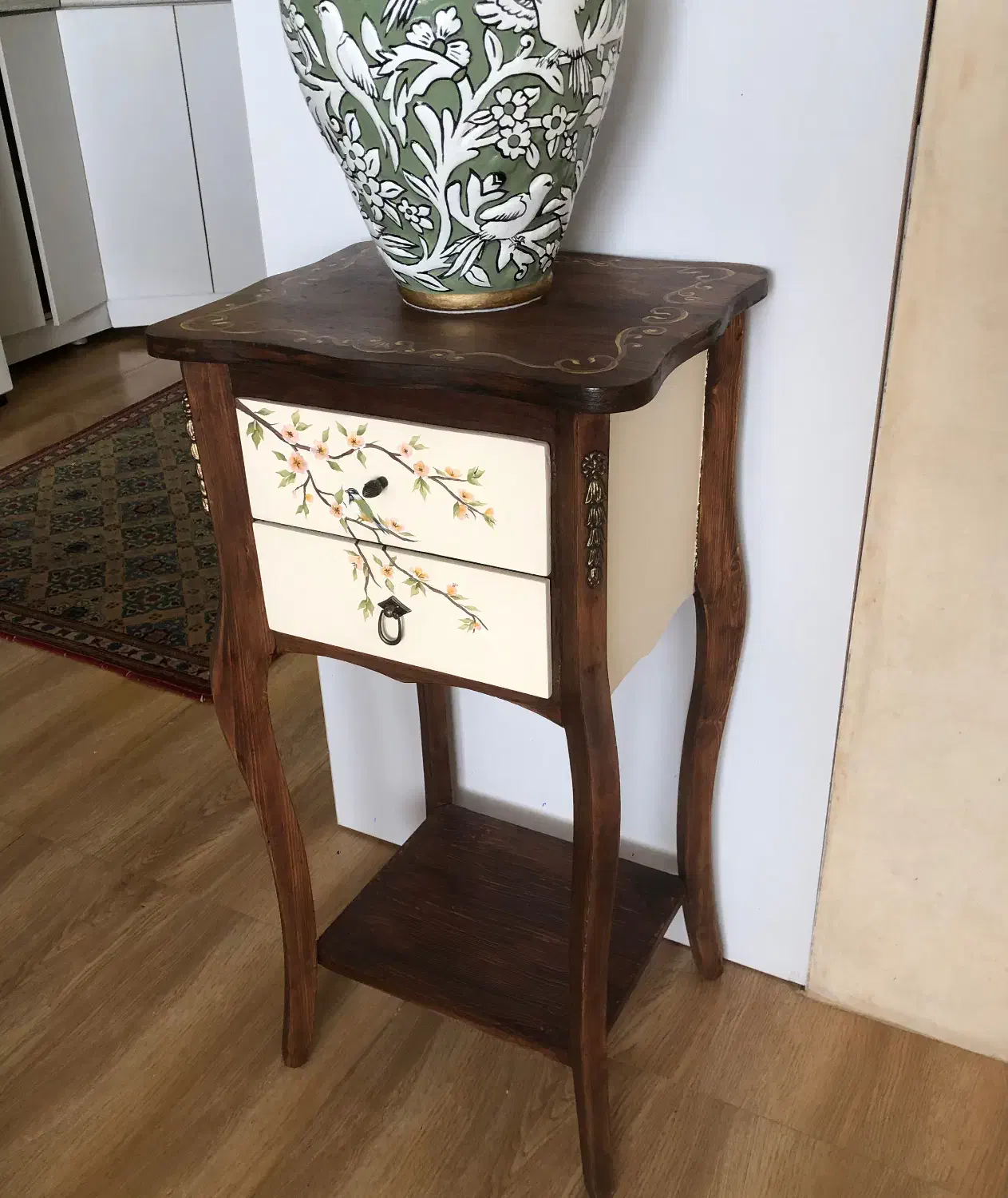 میز کنارسالنی|میز تلفن|ورامین, جعفر آباد اخوان|دیوار